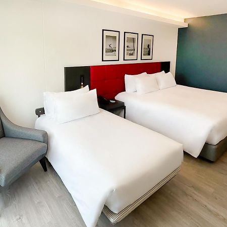 Travelodge Phuket Town Bagian luar foto