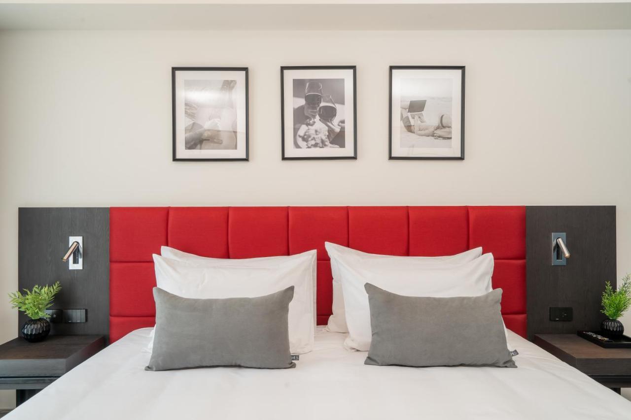 Travelodge Phuket Town Bagian luar foto