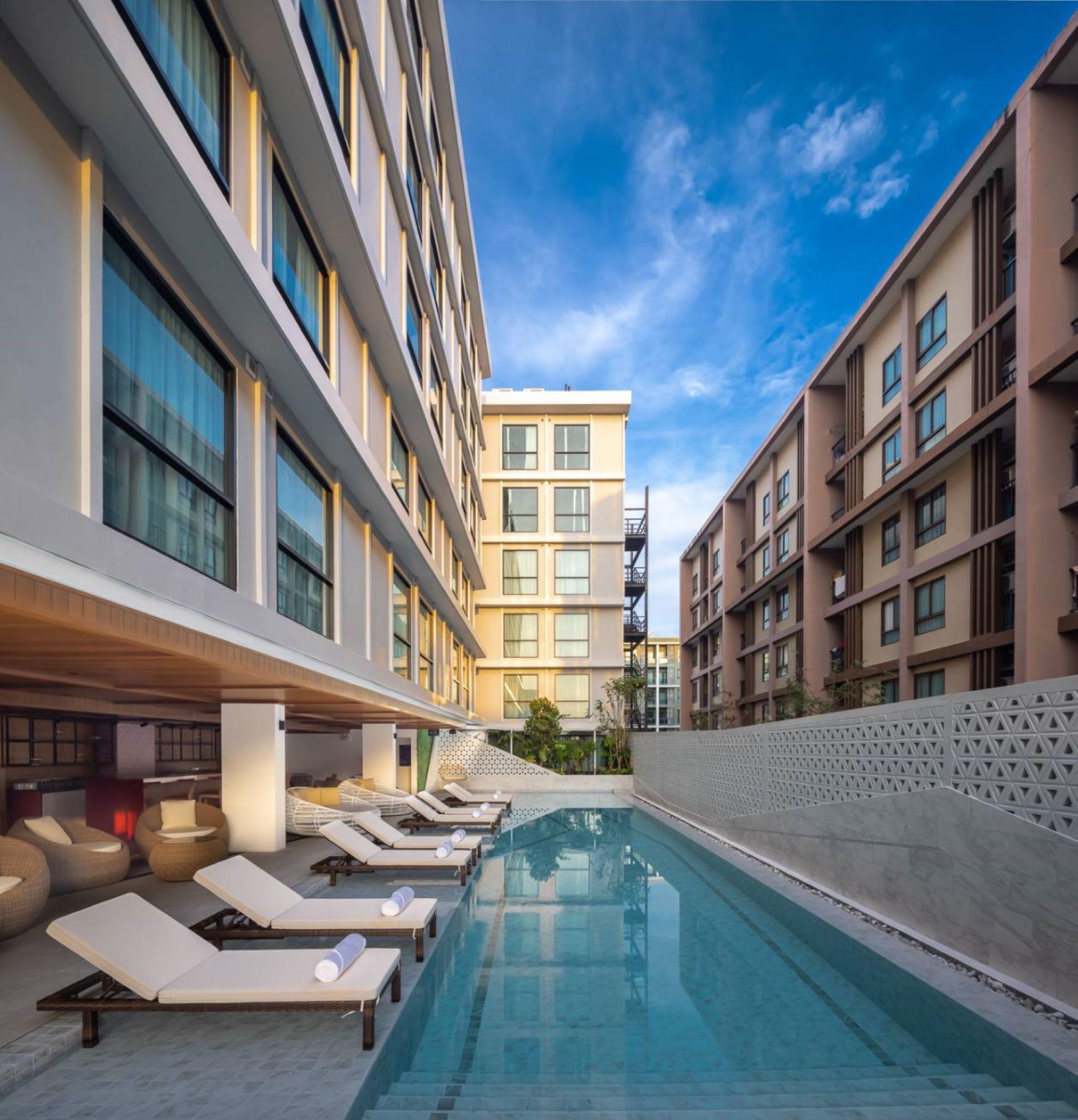 Travelodge Phuket Town Bagian luar foto