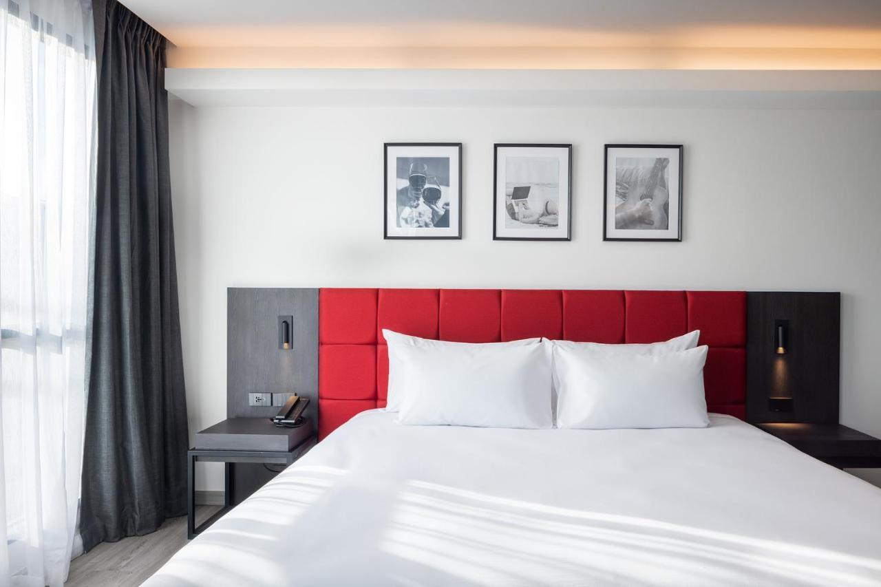 Travelodge Phuket Town Bagian luar foto