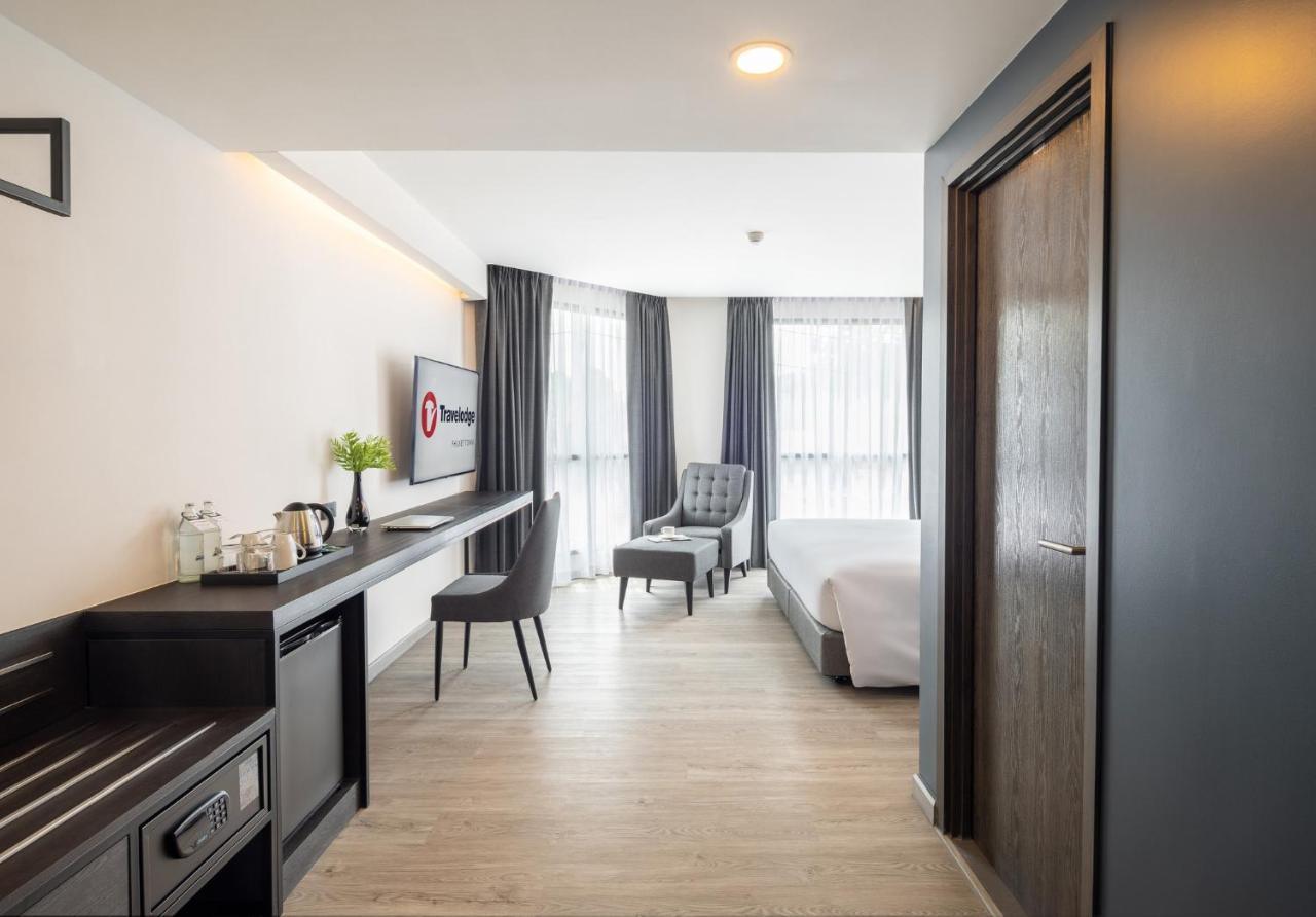 Travelodge Phuket Town Bagian luar foto